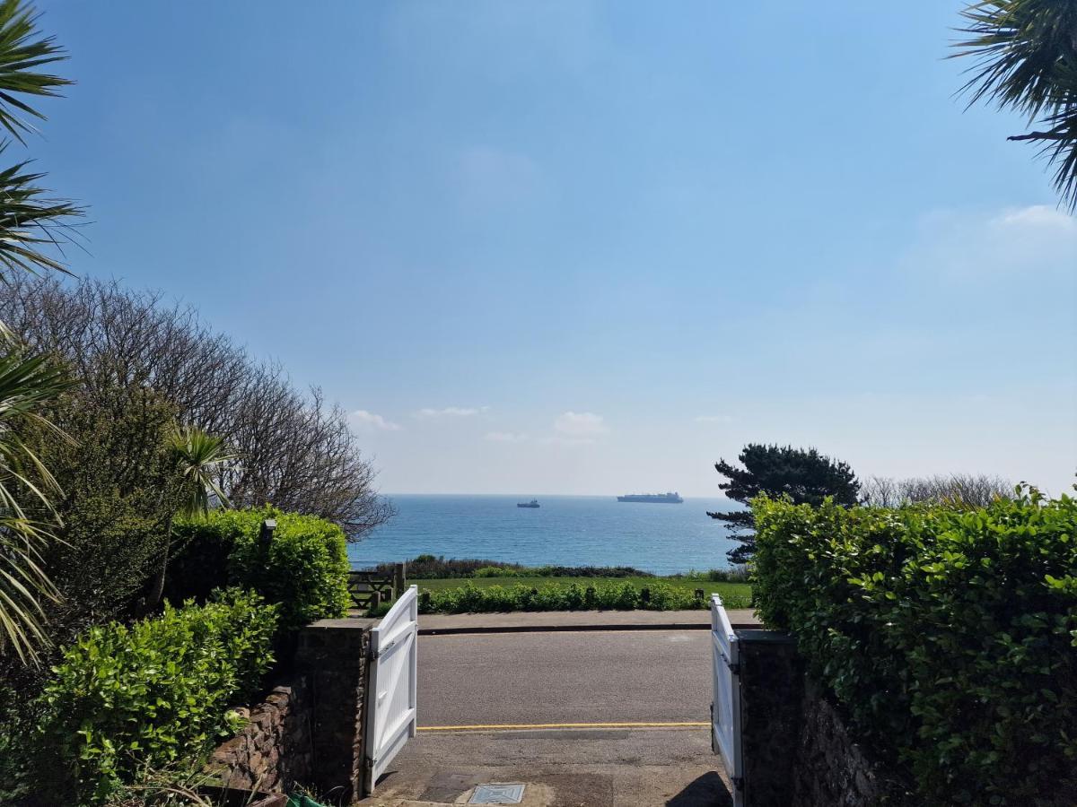 Blue Hills Luxury Apartment, Bay Front With Parking Falmouth Exteriér fotografie