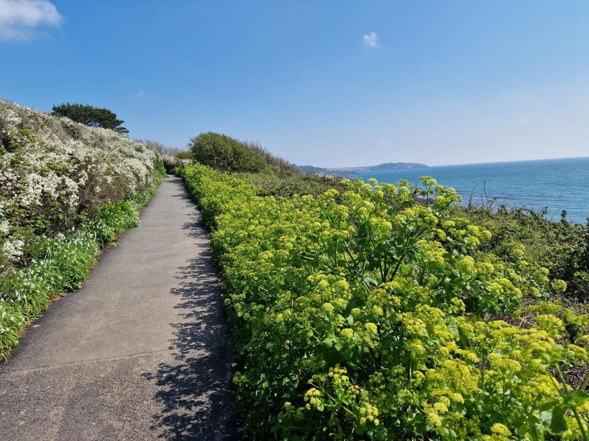 Blue Hills Luxury Apartment, Bay Front With Parking Falmouth Exteriér fotografie